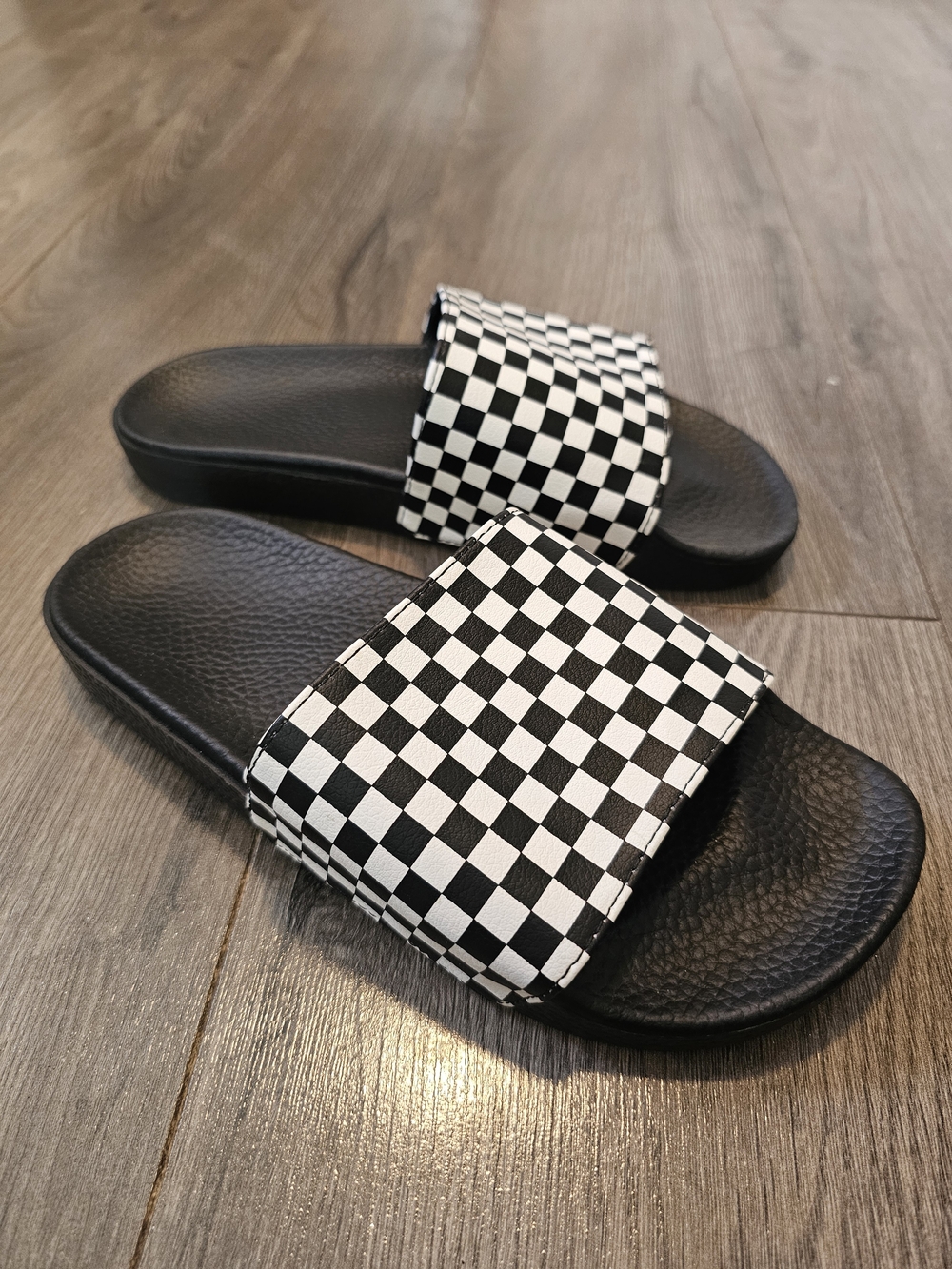 Vans Youth Black And White Checkered Slides - Size 5 Youth